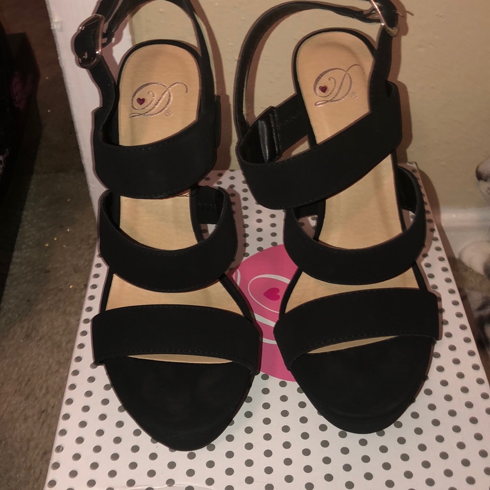 Black High heels